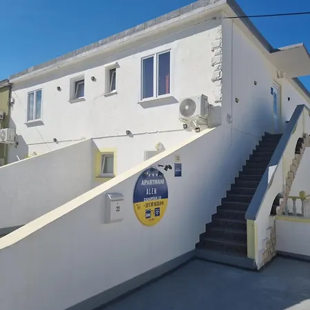 Apartmani Alen Dinjiška Esterno foto