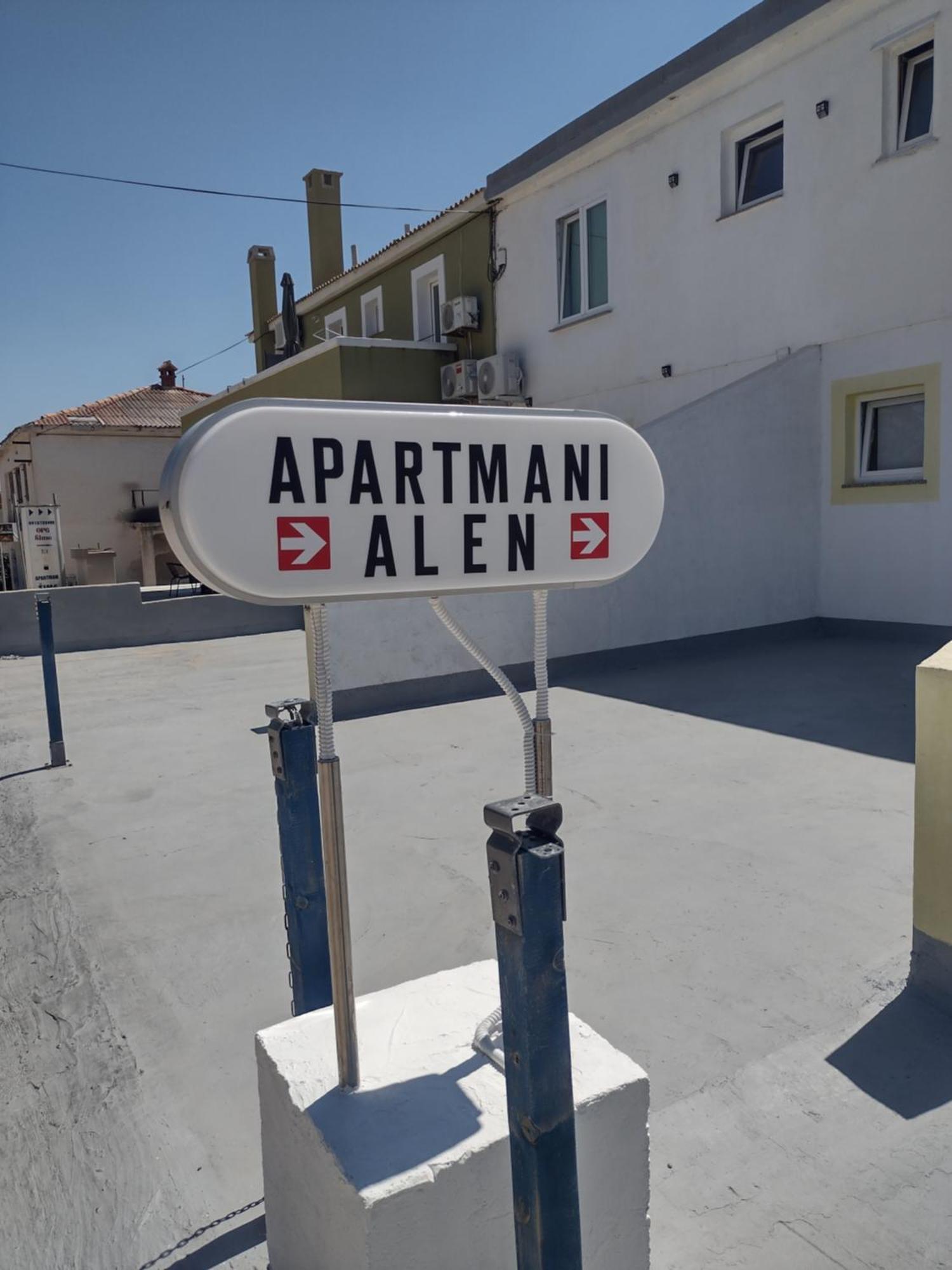 Alen Apartment *
