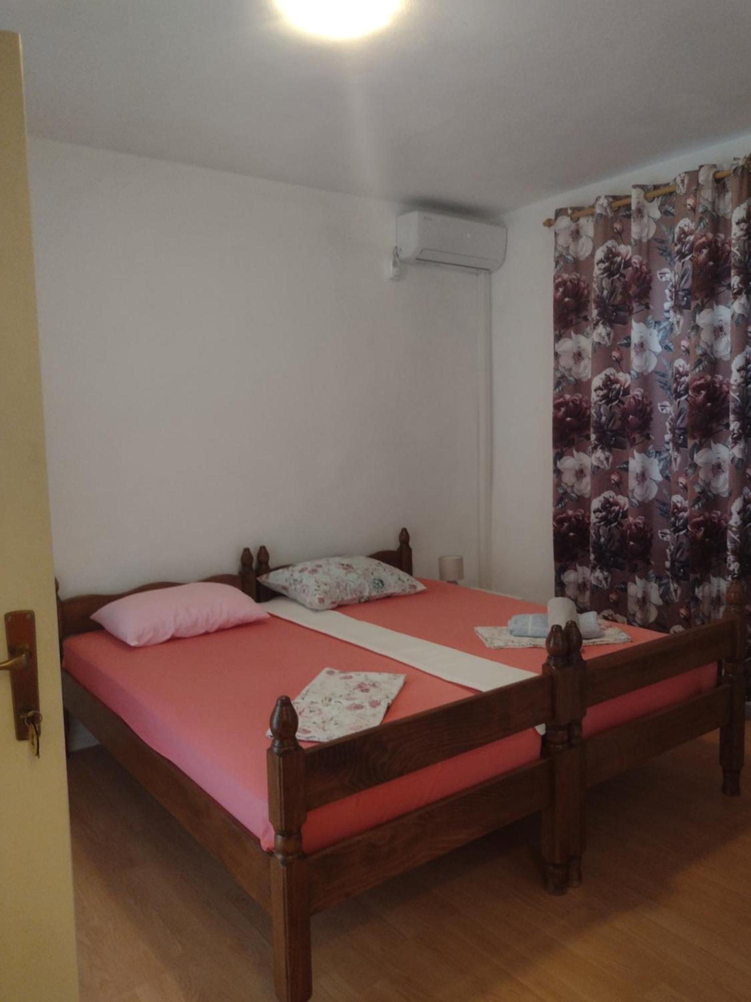 Alen Apartment